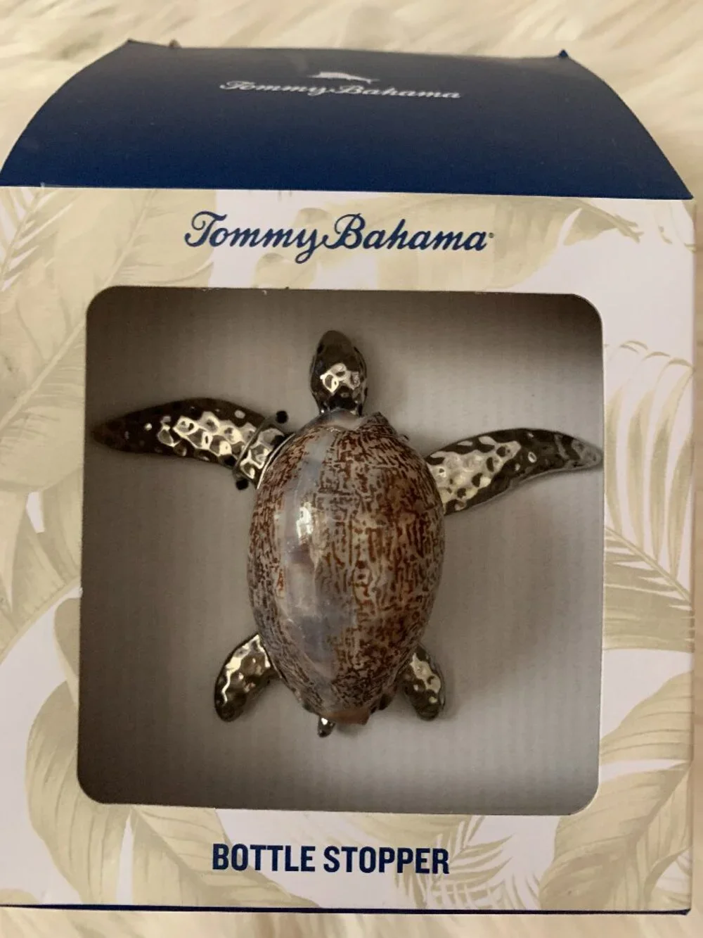 TOMMY BAHAMA Turtle Bottle Stopper